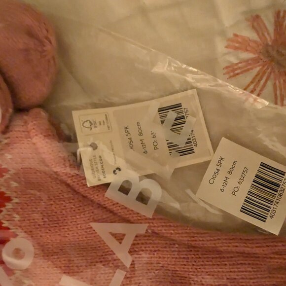 Baby Boden Hat and Mitten Set - Picture 2 of 3